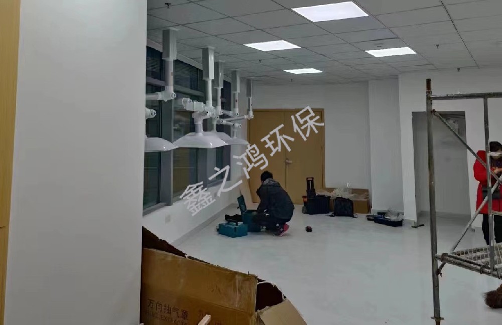 安徽合肥醫院艾灸排煙凈化系統安裝完成